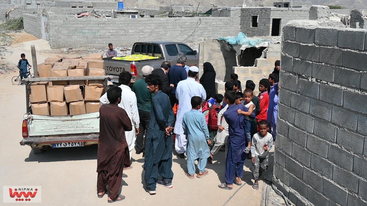 توزیع بسته های کمک تحصیلی و معیشتی در استان سیستان و بلوچستان 29